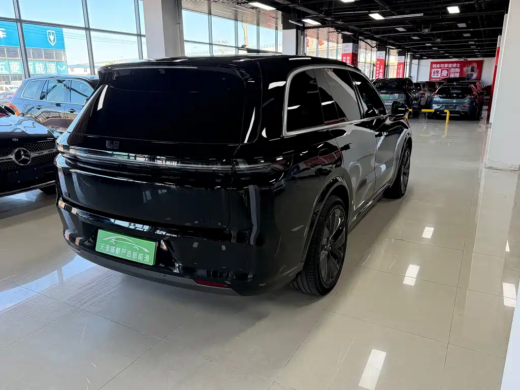 Li Auto Li L8 — миниатюра 4