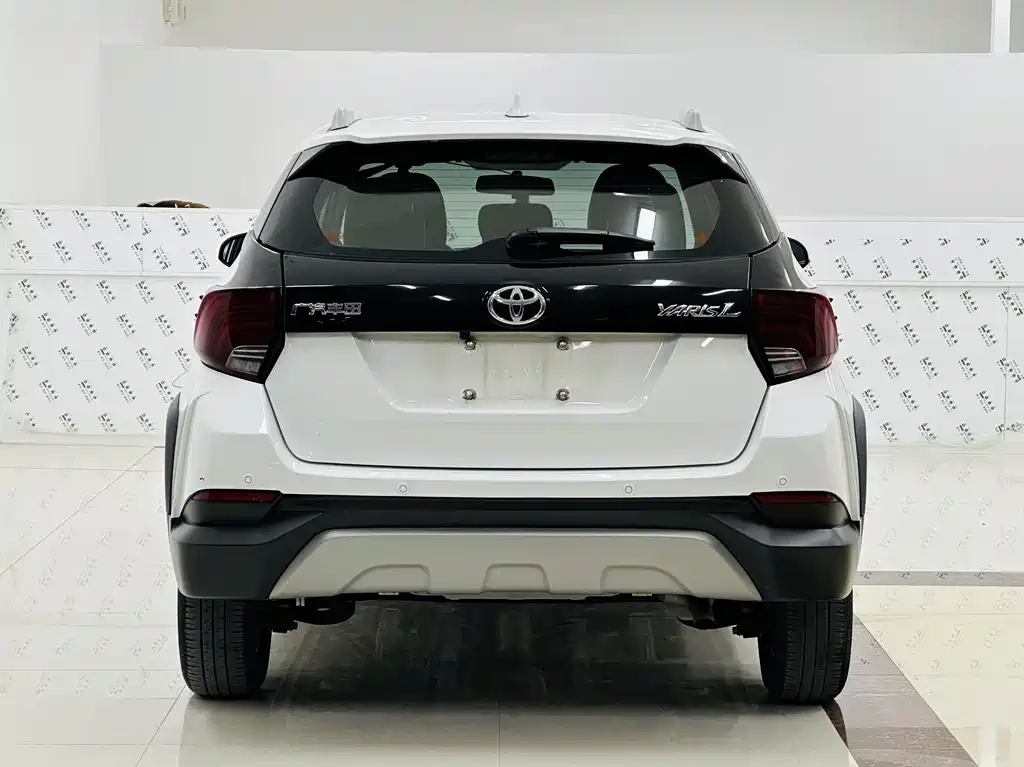 TOYOTA YARIS L TO ENJOY