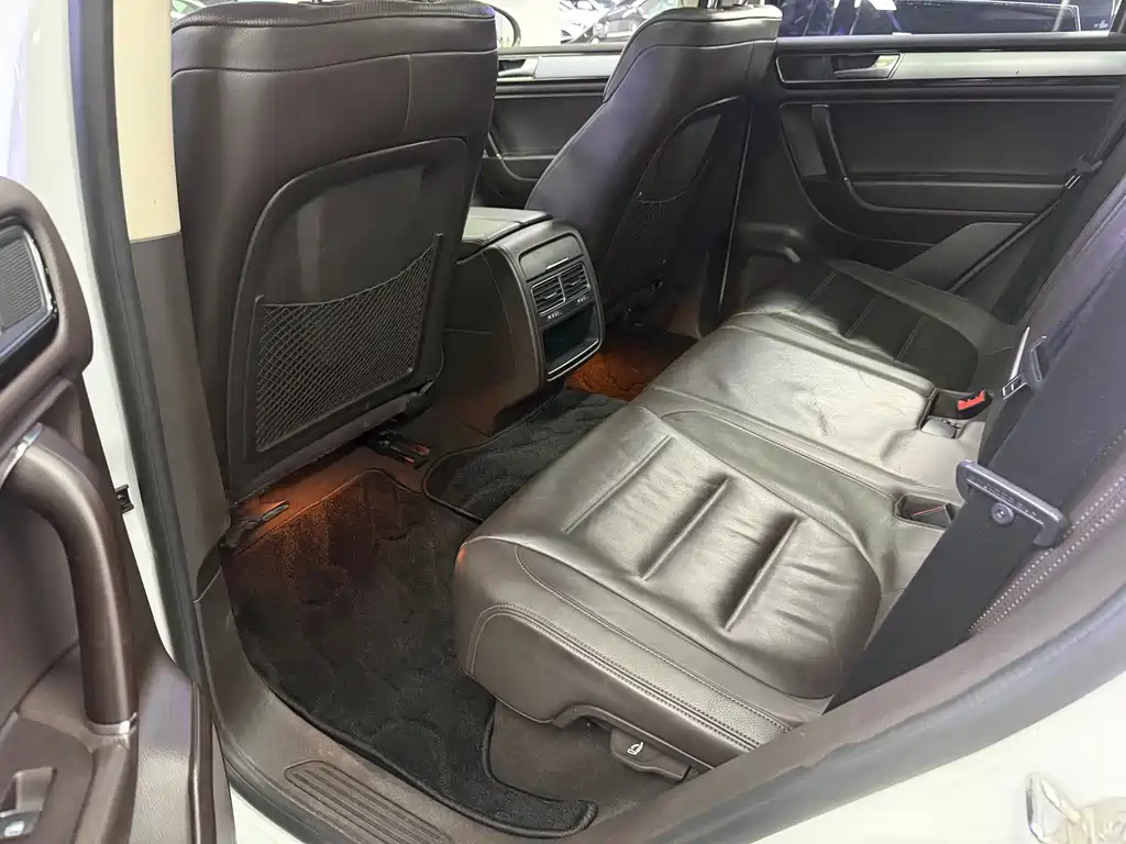 Volkswagen Touareg — миниатюра 9