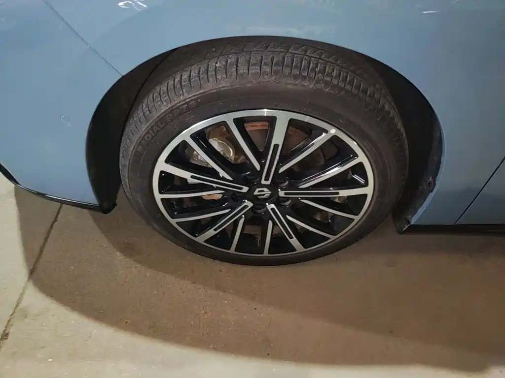 Leapmotor Leapmotor B01 — миниатюра 23