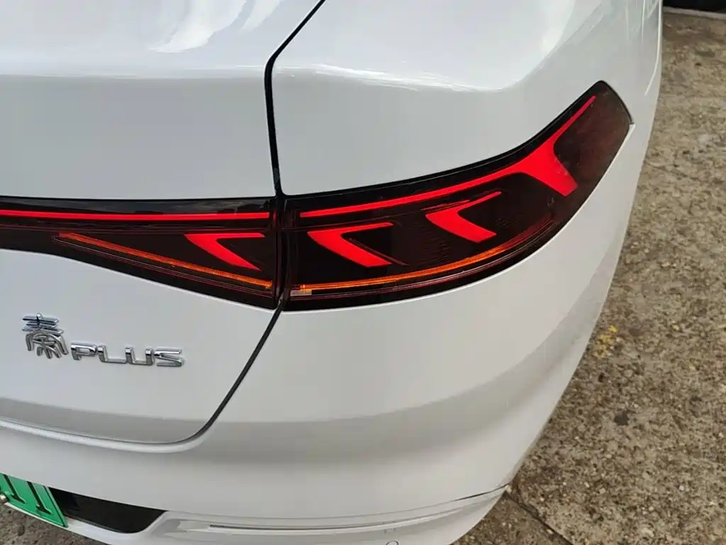 BYD Qin PLUS — миниатюра 8