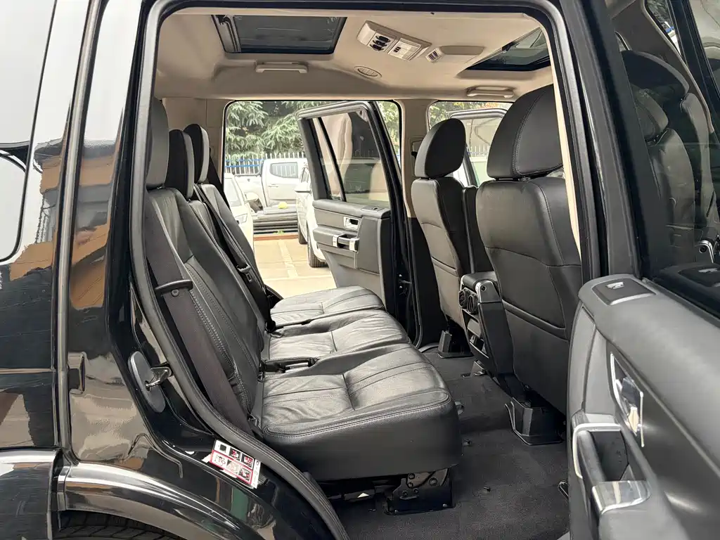 Land Rover Discovery — миниатюра 13