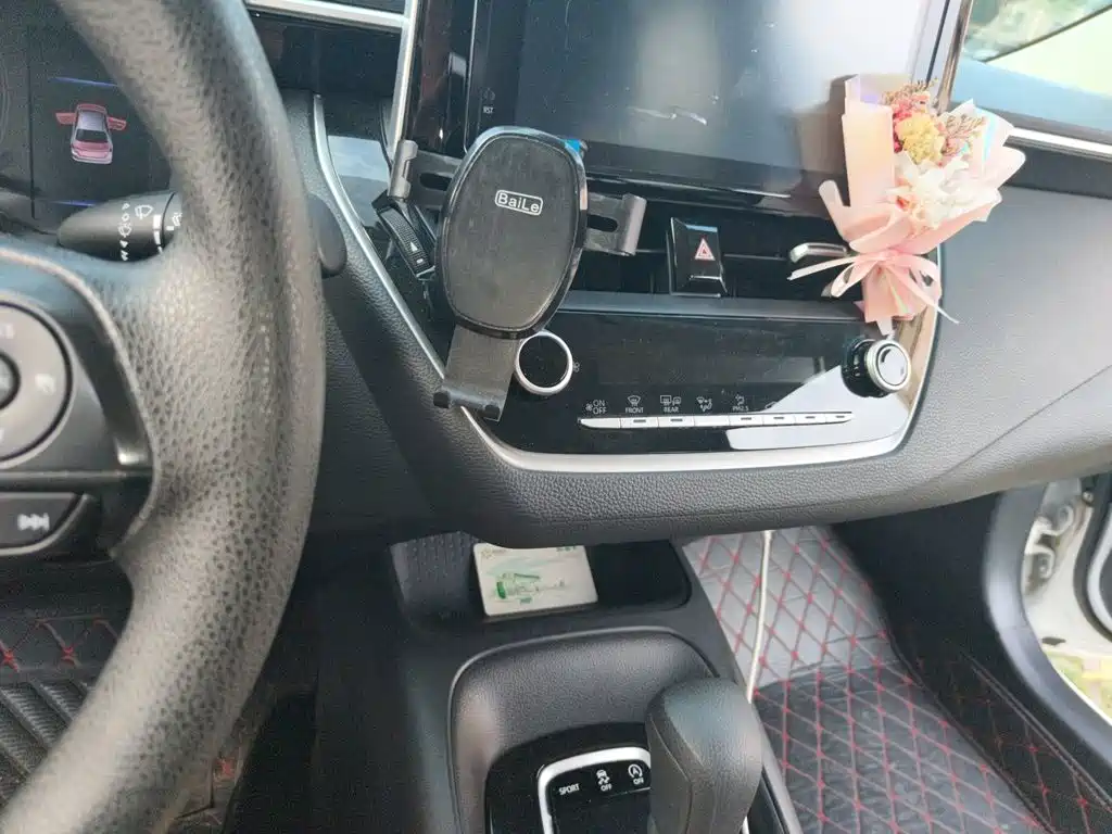 Toyota Corolla — миниатюра 9
