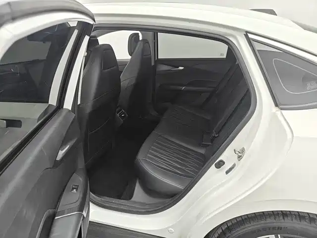 Changan Yida — миниатюра 10