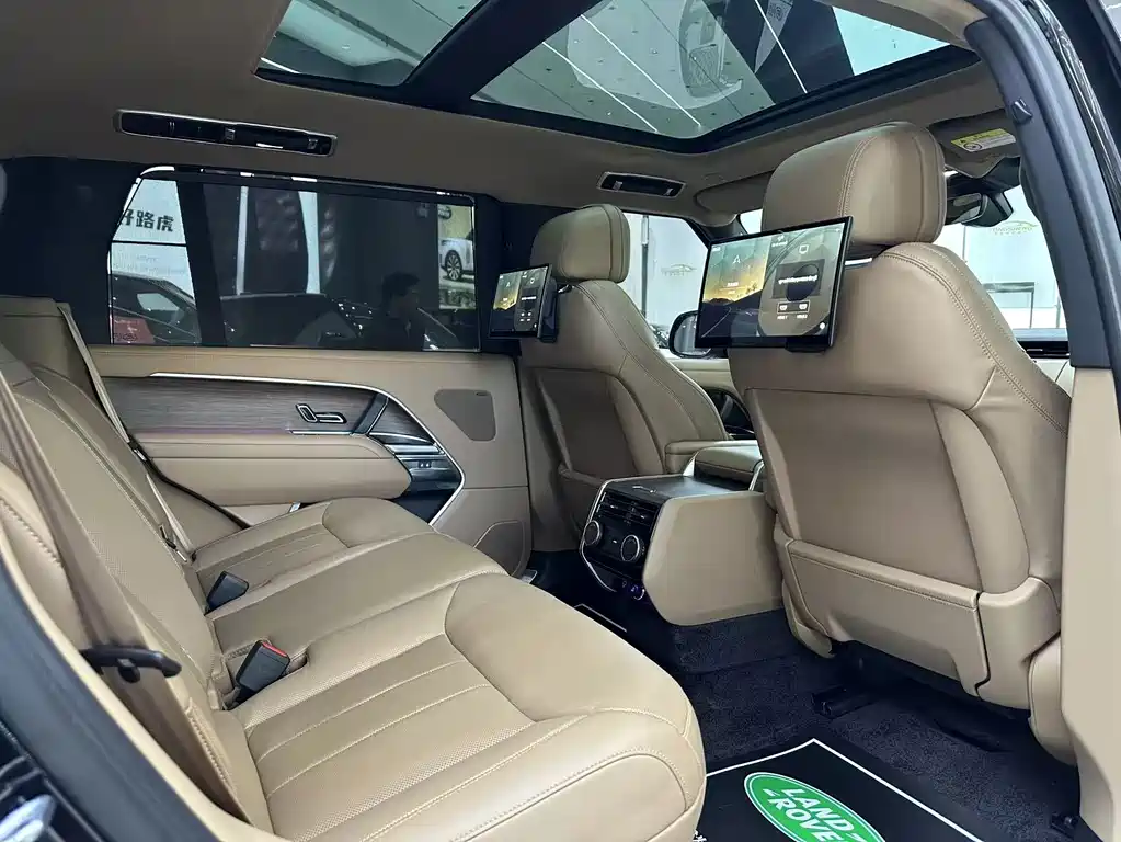 Land Rover Range Rover — миниатюра 6