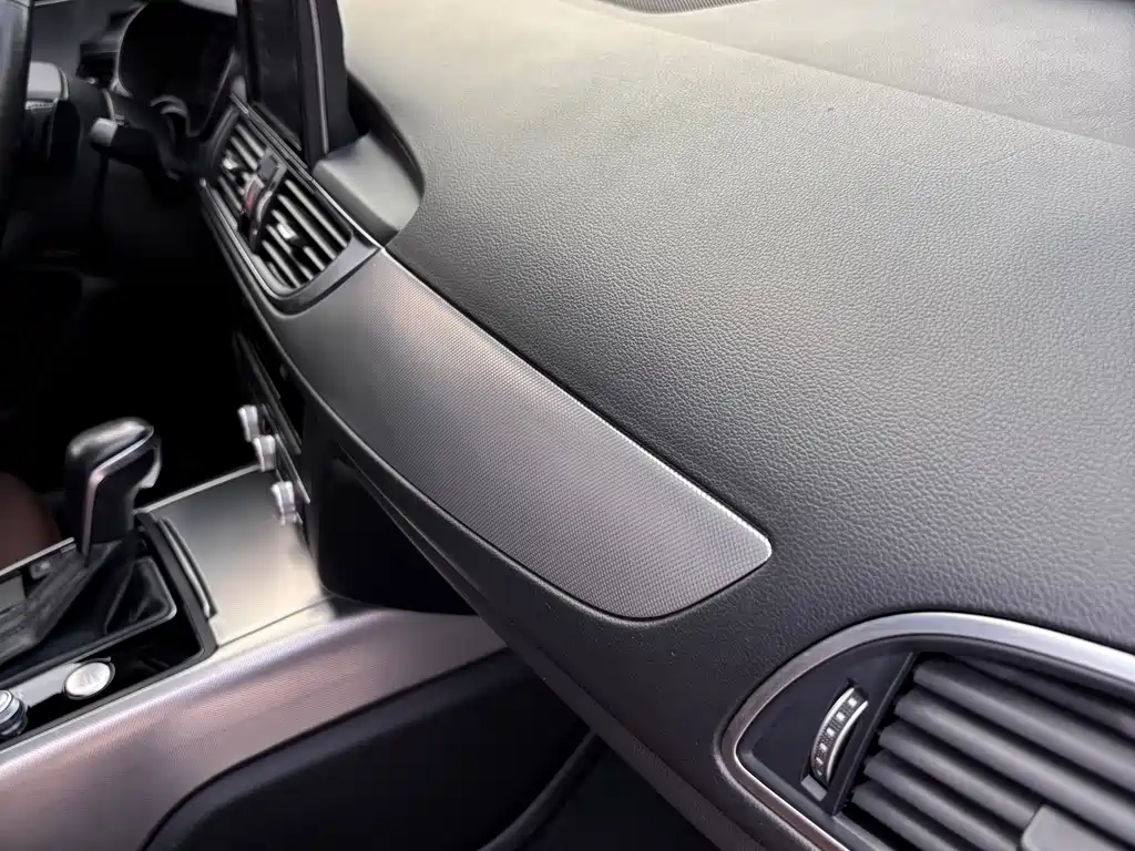 Audi A6L — миниатюра 18