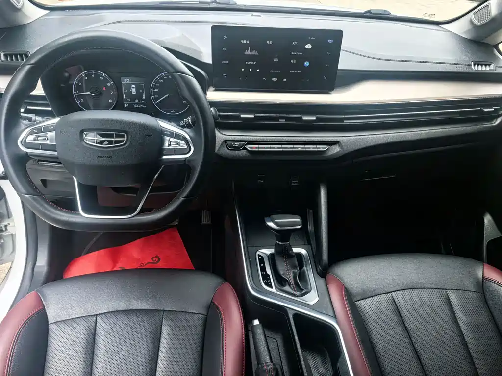 Geely Vision X3 — миниатюра 10