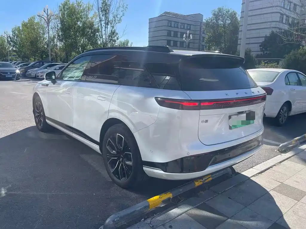 XPeng G9 — миниатюра 5