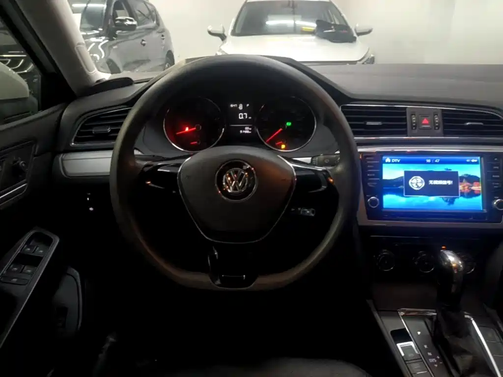 Volkswagen Lamando — миниатюра 11