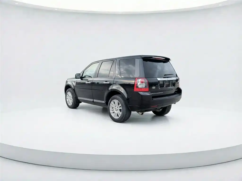 Land Rover 2 010 3.2 i6 AT HSE