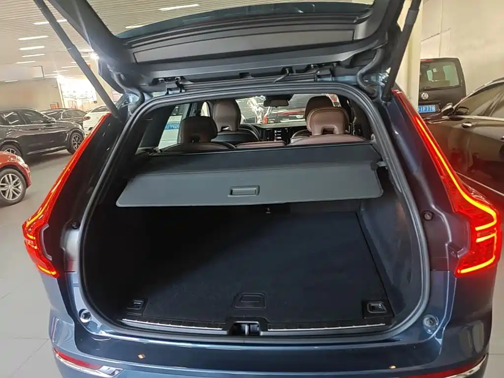 Volvo XC60 — миниатюра 19