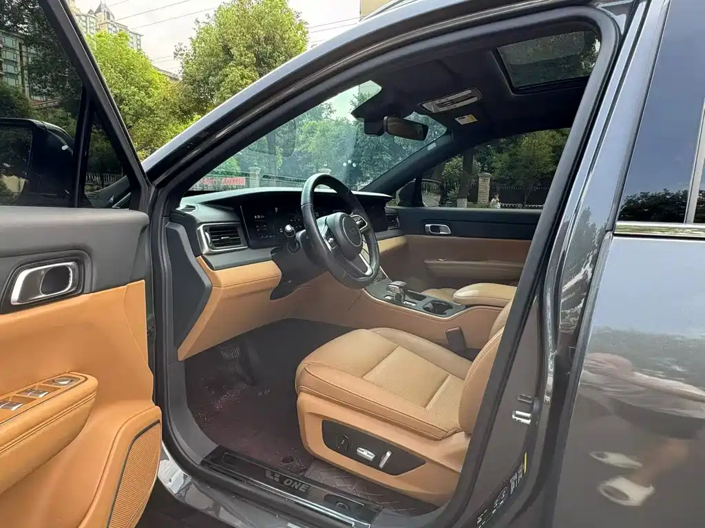 Li Auto Li ONE — миниатюра 6
