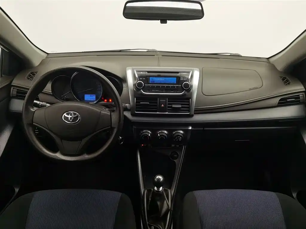 Toyota Yaris L Zhixuan YARiS L 2014 1.3E MT