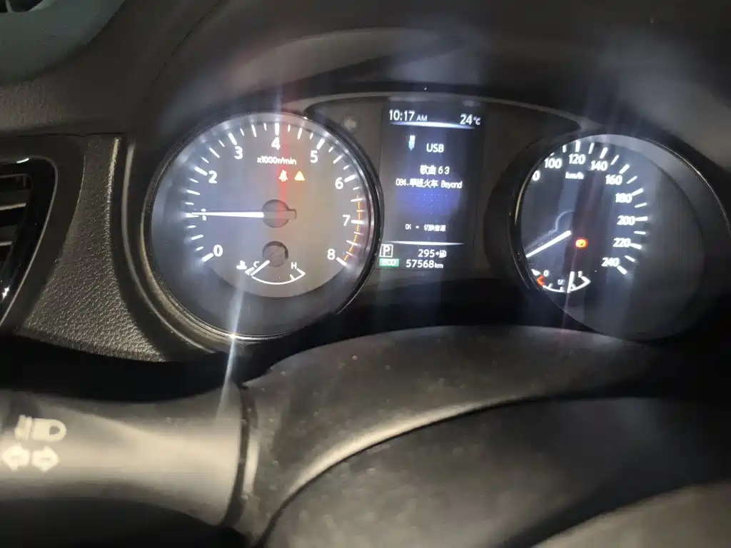 Nissan X-Trail — миниатюра 5