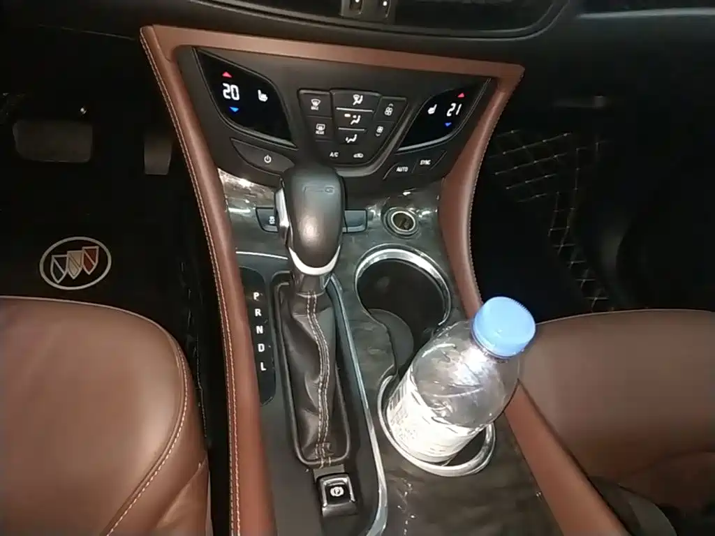Buick Envision Plus — миниатюра 14