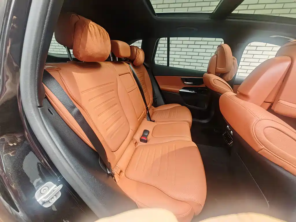 Mercedes-Benz GLC — миниатюра 5