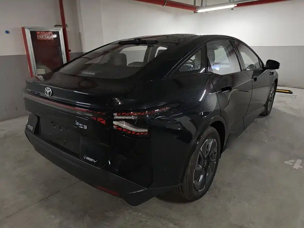 Toyota bZ3 2024 616km Premium