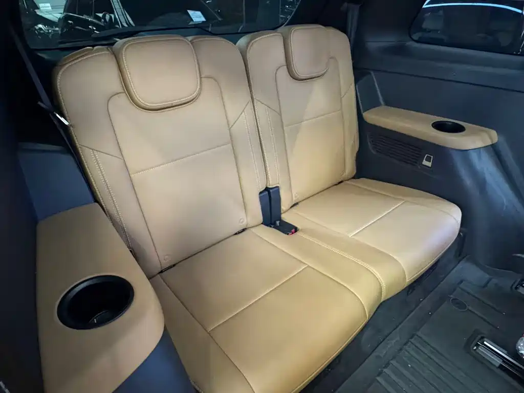 Li Auto Li ONE — миниатюра 9