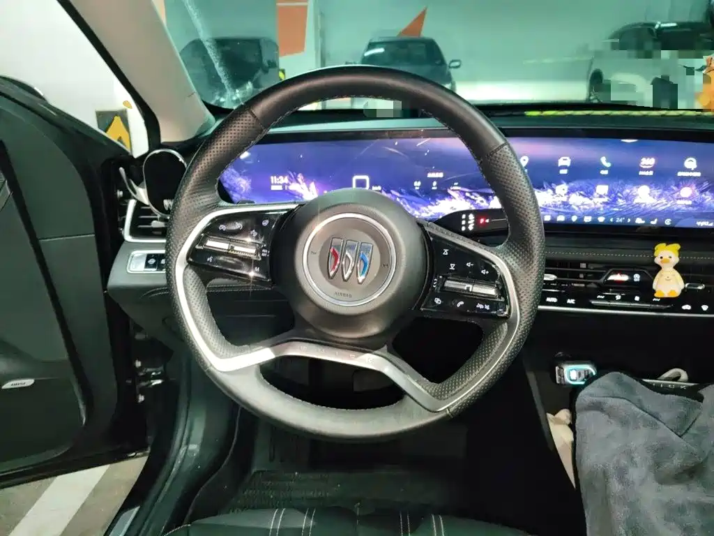 Buick LaCrosse — миниатюра 3