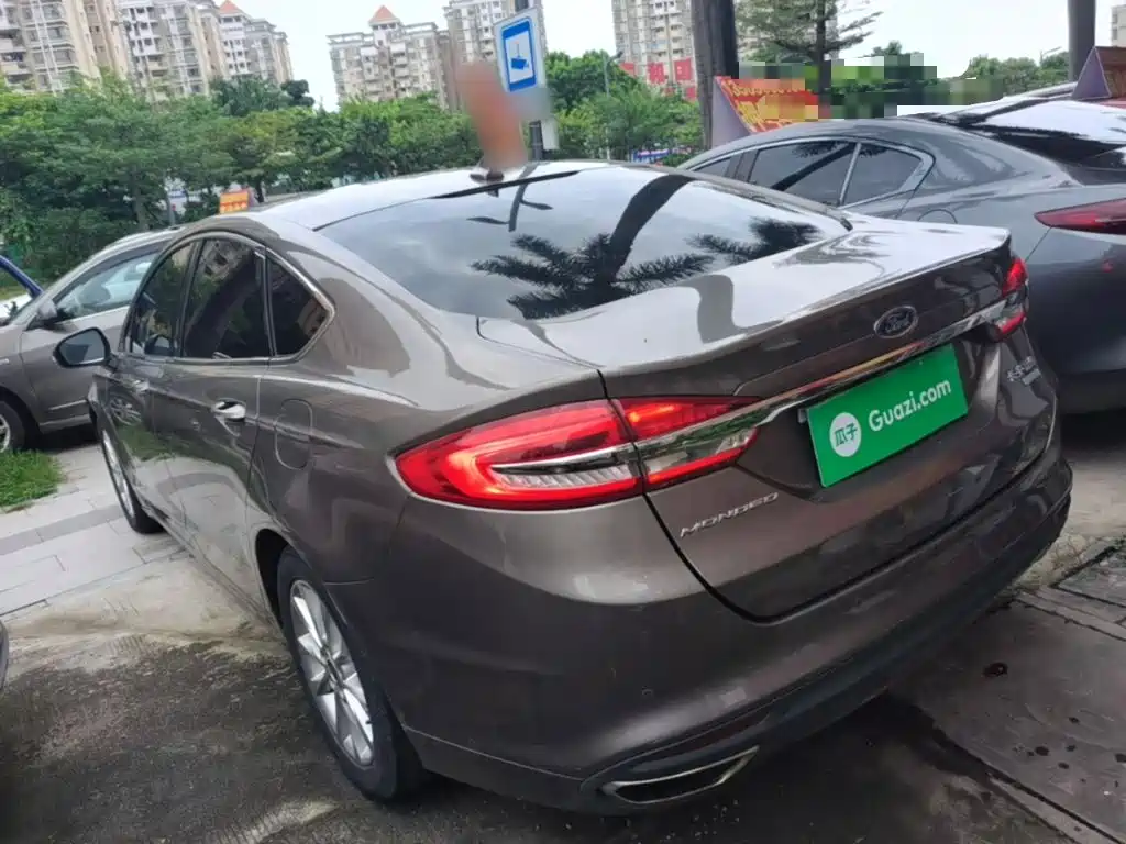 Ford Mondeo — миниатюра 5