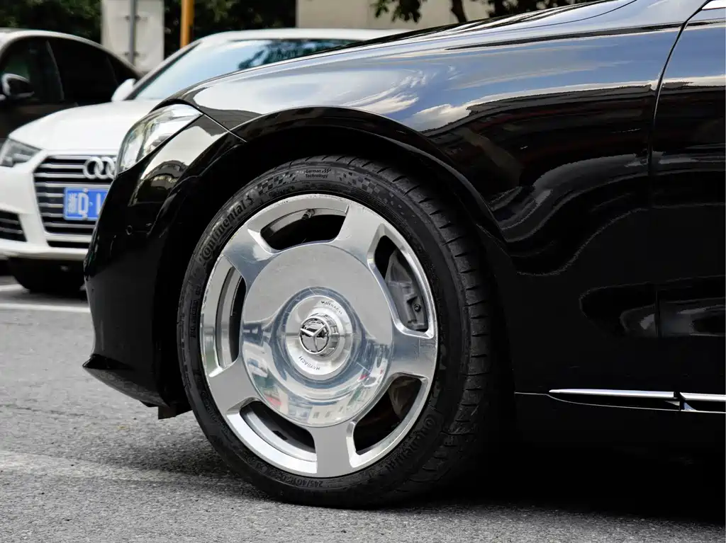 Mercedes-Benz S-Class — миниатюра 6