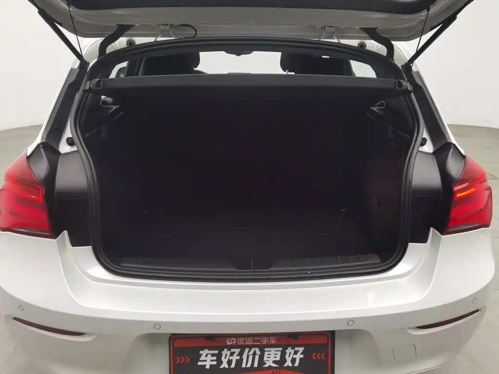 BMW 1 Series (Import) — миниатюра 16