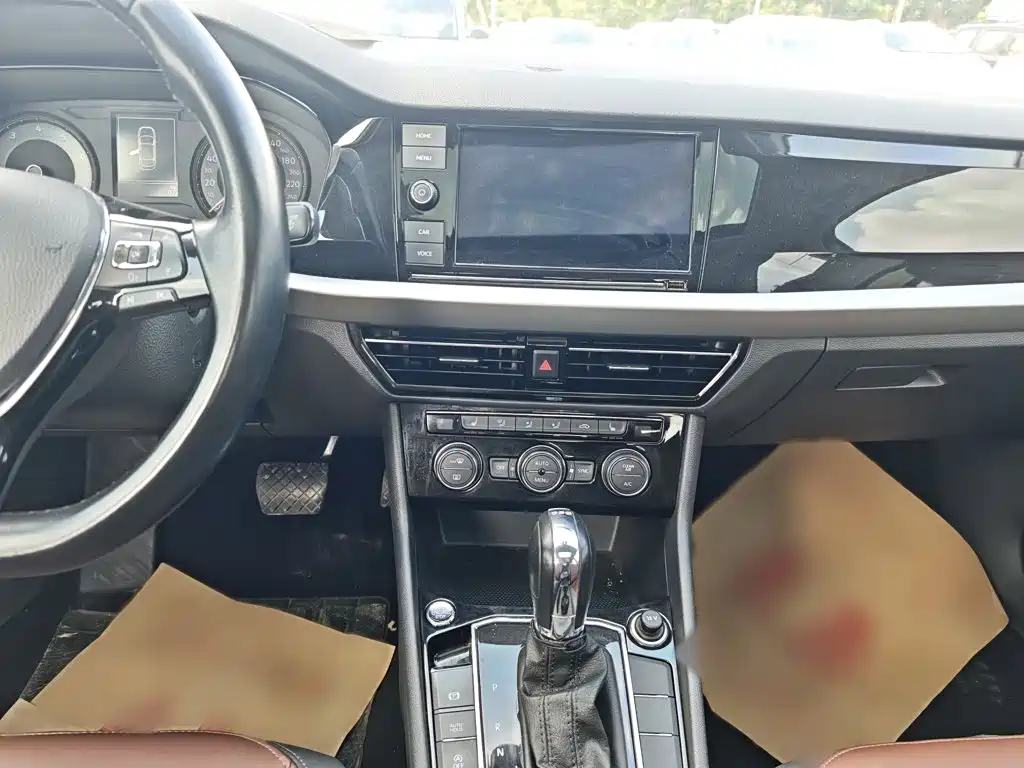 Volkswagen Lavida — миниатюра 11