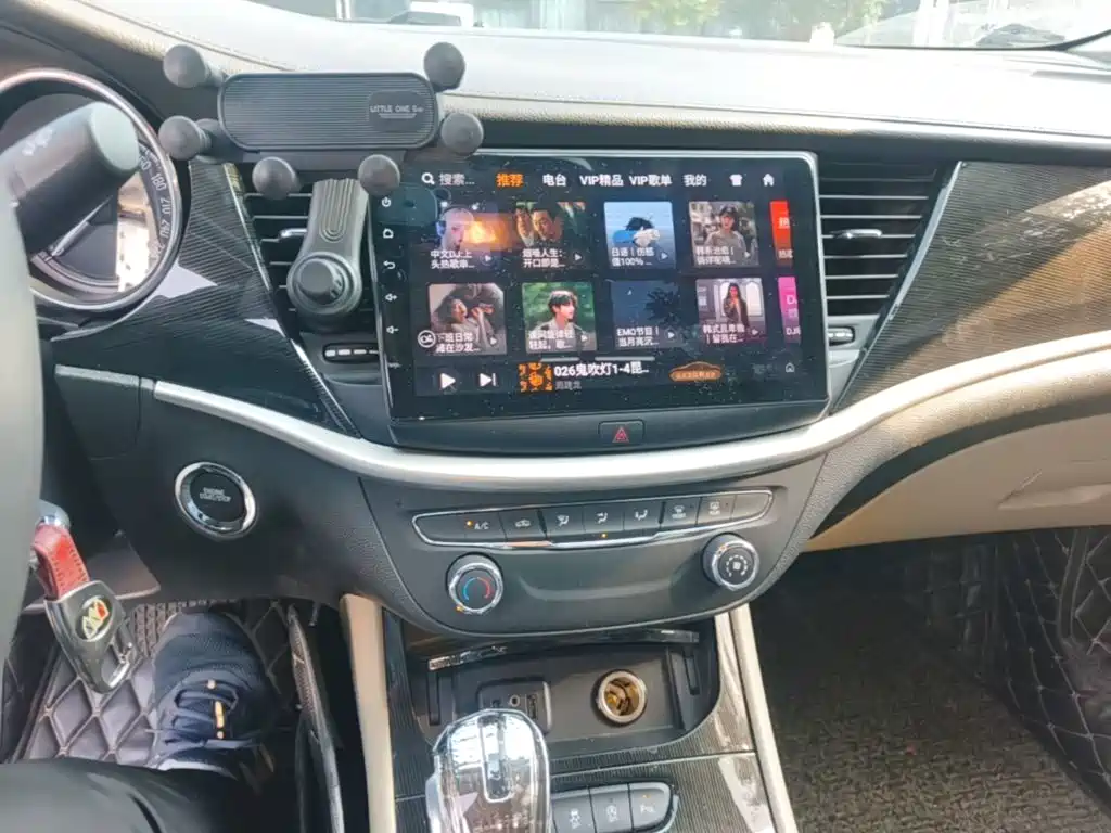 Buick Verano — миниатюра 13
