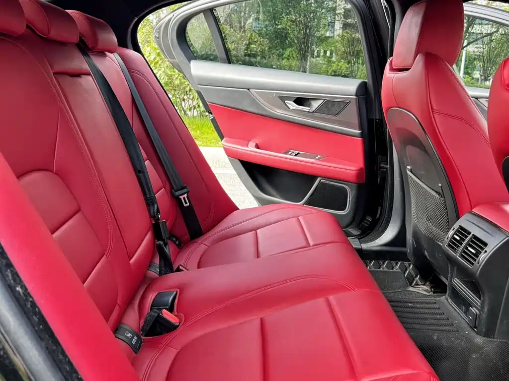 Jaguar XEL — миниатюра 7