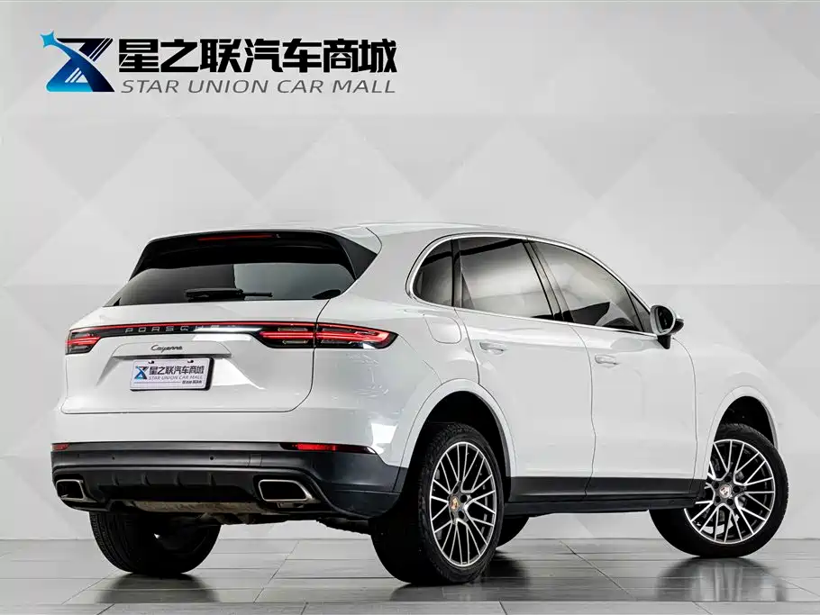 Porsche Cayenne — миниатюра 6