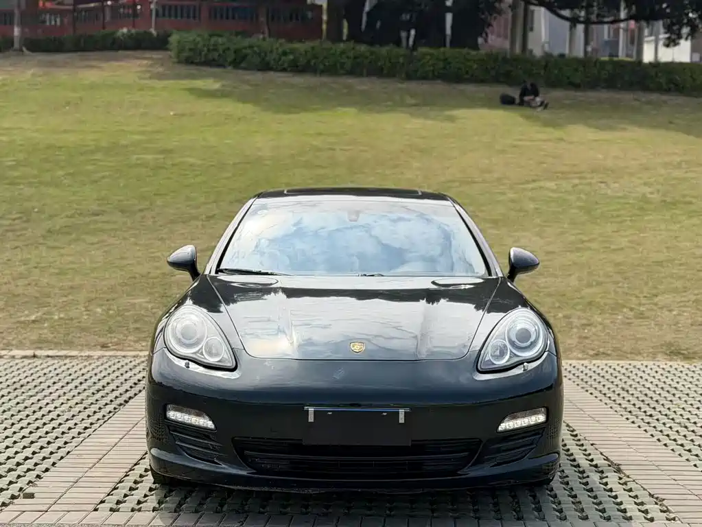 Porsche Panamera 2010 Panamera 3.6L
