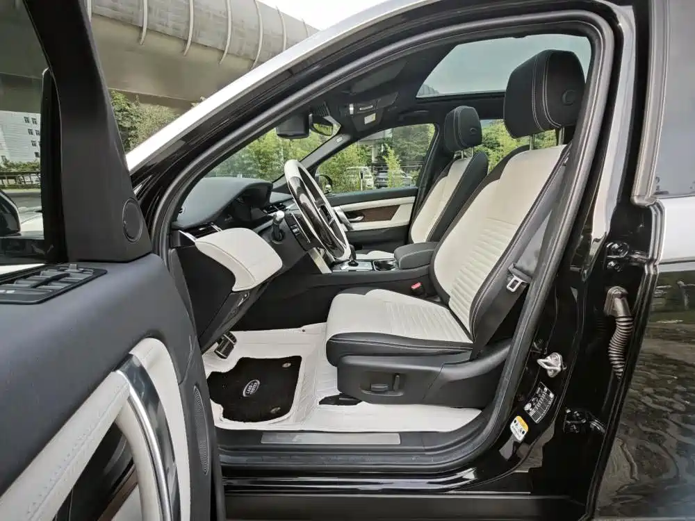 Land Rover Discovery Sport — миниатюра 9