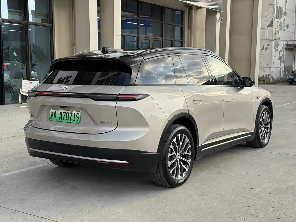 NIO ES6 — миниатюра 16