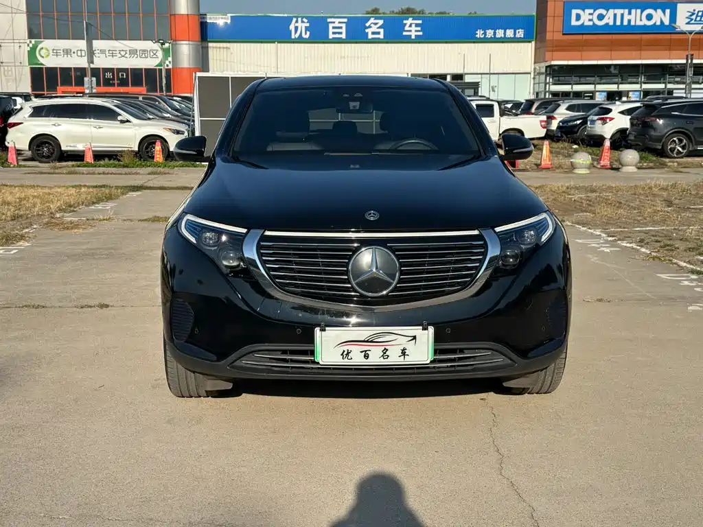 Mercedes-Benz EQC — миниатюра 2