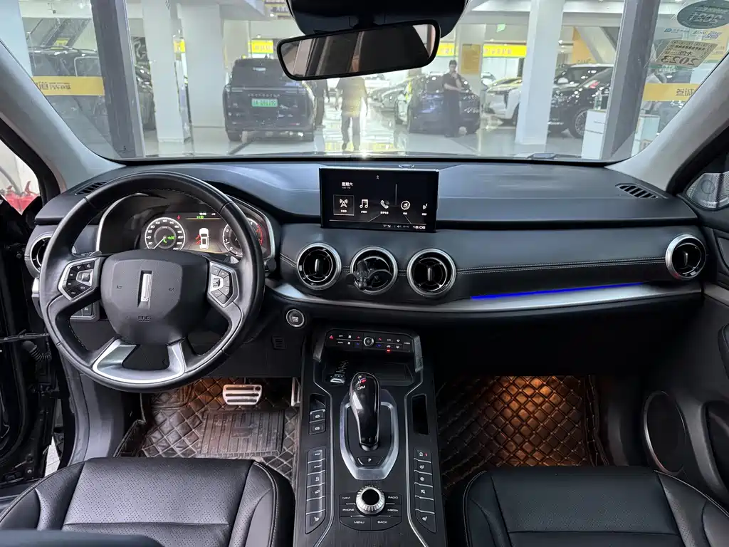 Wey Wey VV6 — миниатюра 10