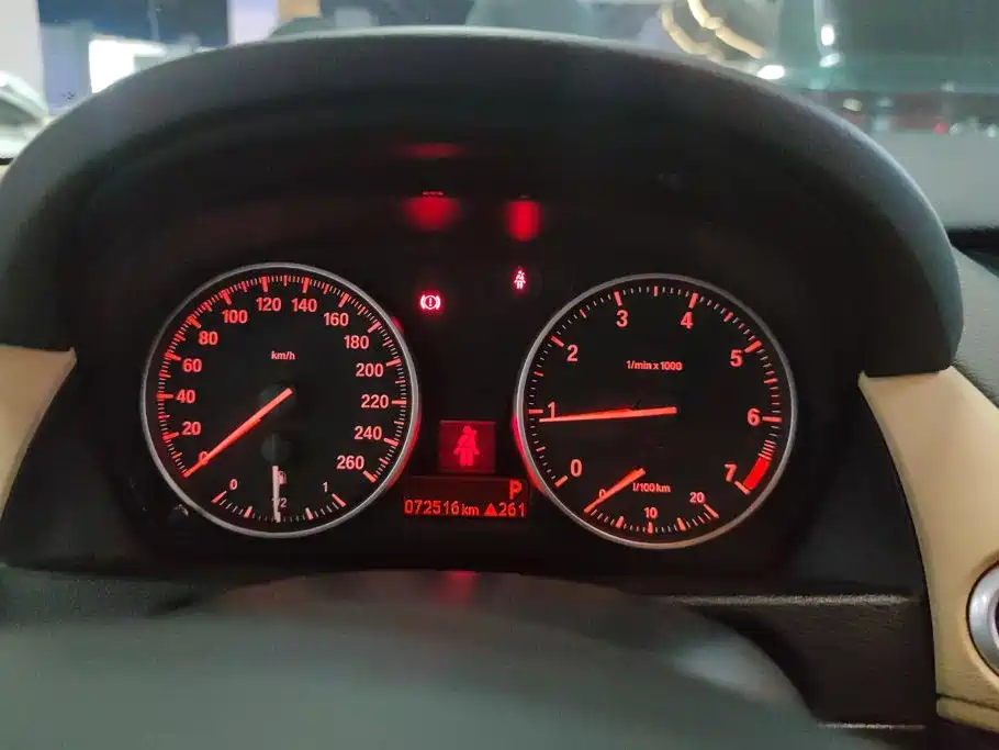 BMW X1 (Import) — миниатюра 14