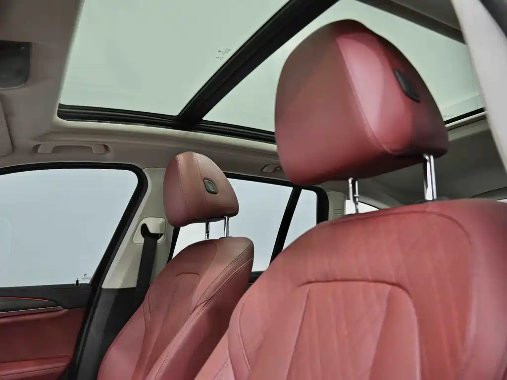 BMW X3 — миниатюра 9