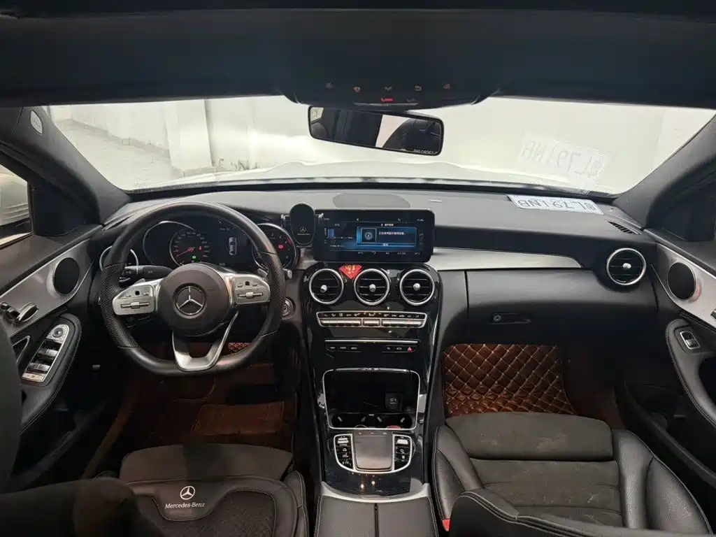 Mercedes-Benz C-Class — миниатюра 4