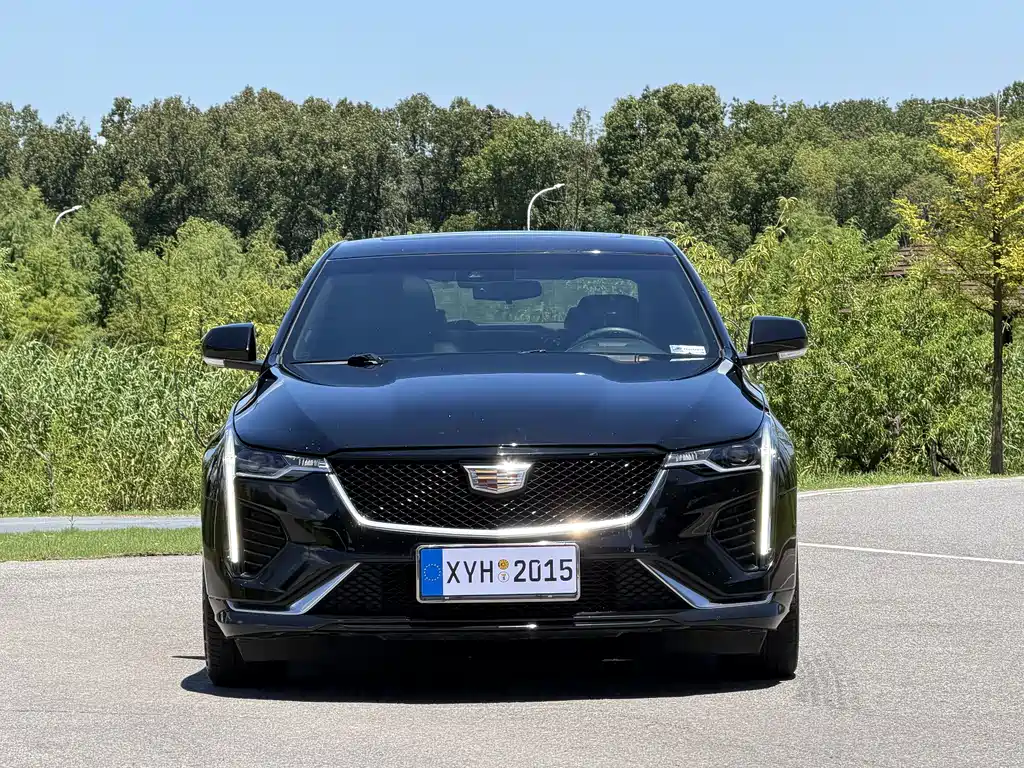 Cadillac CT4 — миниатюра 2