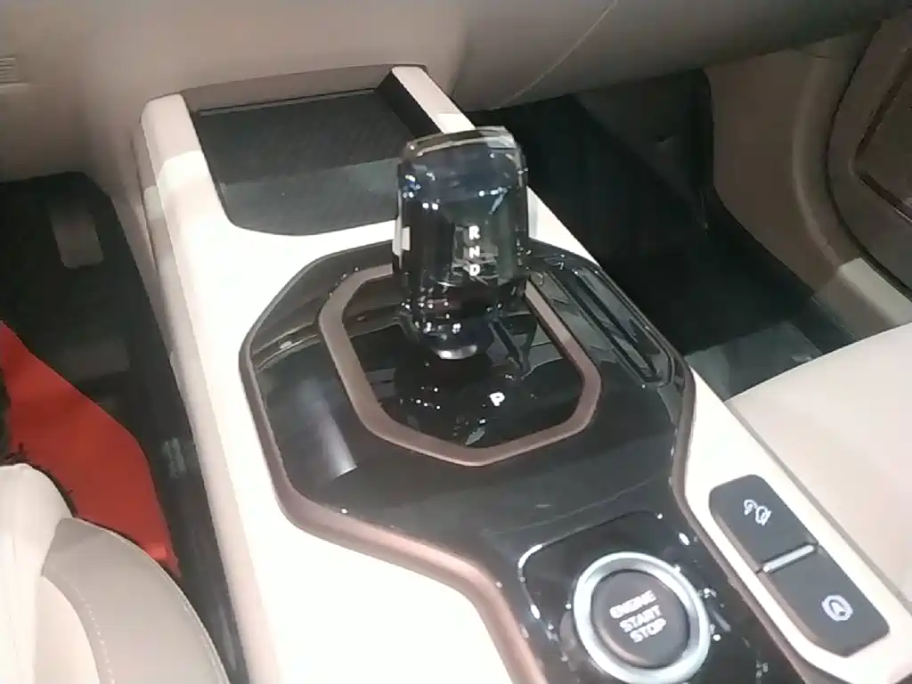 Geely Icon — миниатюра 14