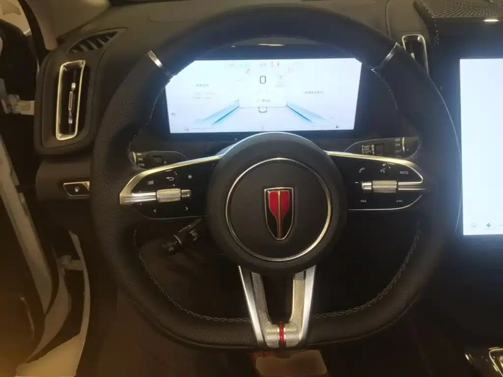 Hongqi Hongqi HS3 PHEV — миниатюра 11