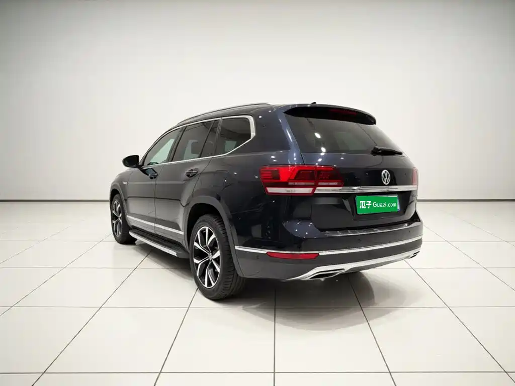 Volkswagen Teramont — миниатюра 4