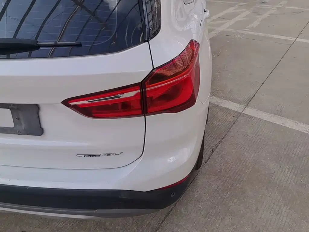 BMW X1 — миниатюра 8