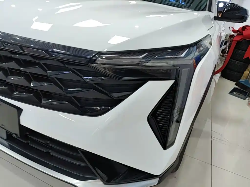 Geely Boyue — миниатюра 24