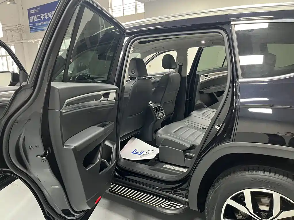 Volkswagen Teramont — миниатюра 9