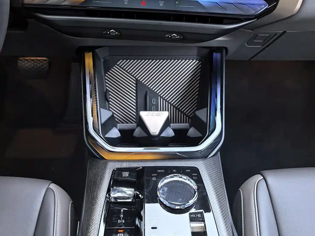 BMW X3 — миниатюра 4