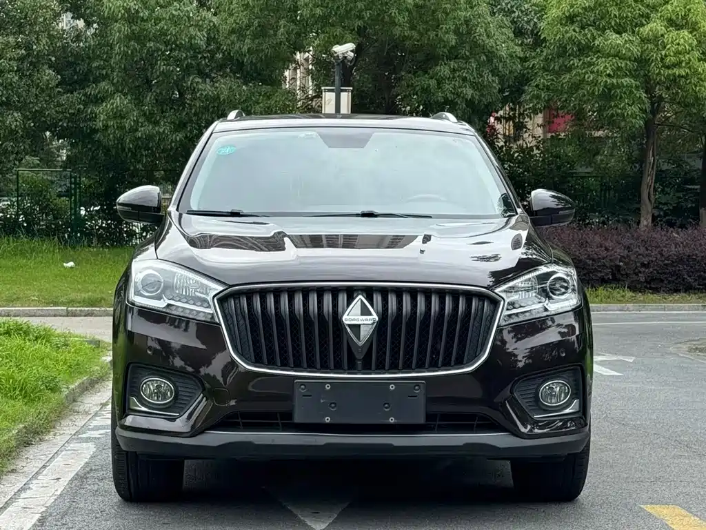 Borgward BX7 — миниатюра 2