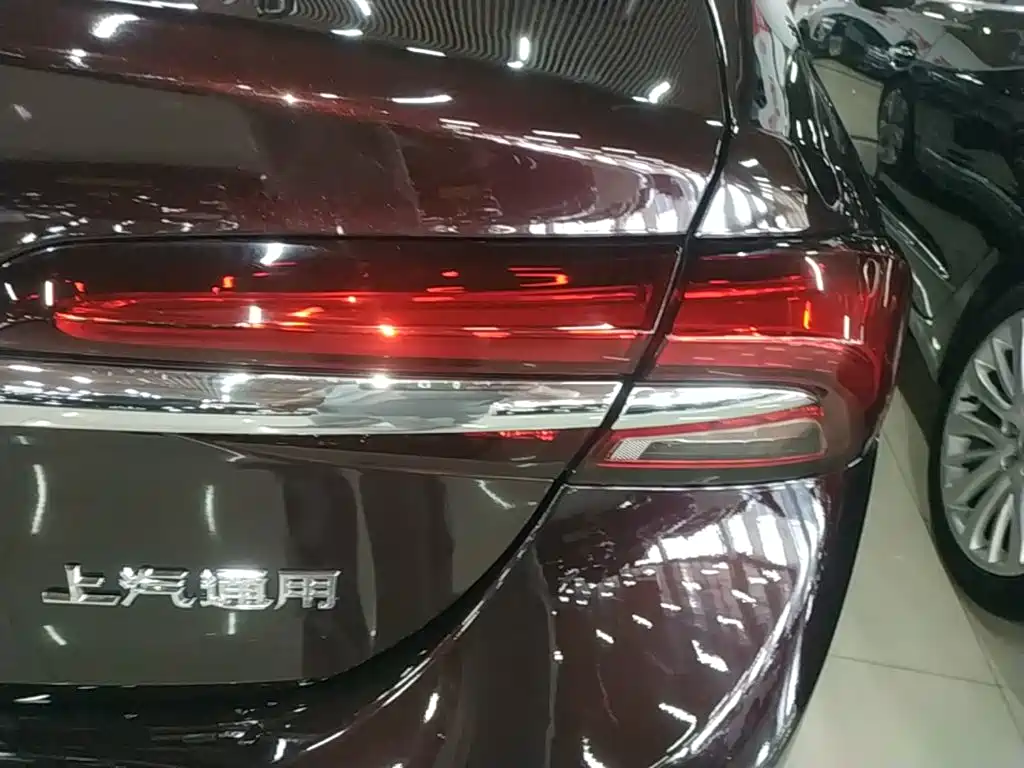 Buick LaCrosse — миниатюра 8