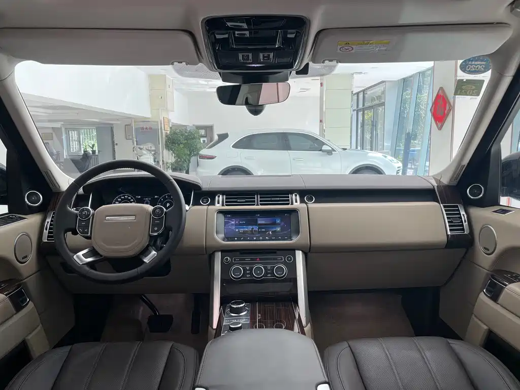 LAND ROVER RANGE ROVER