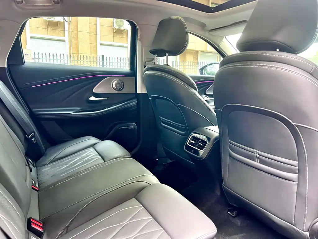 Chery Arrizo 8 — миниатюра 15